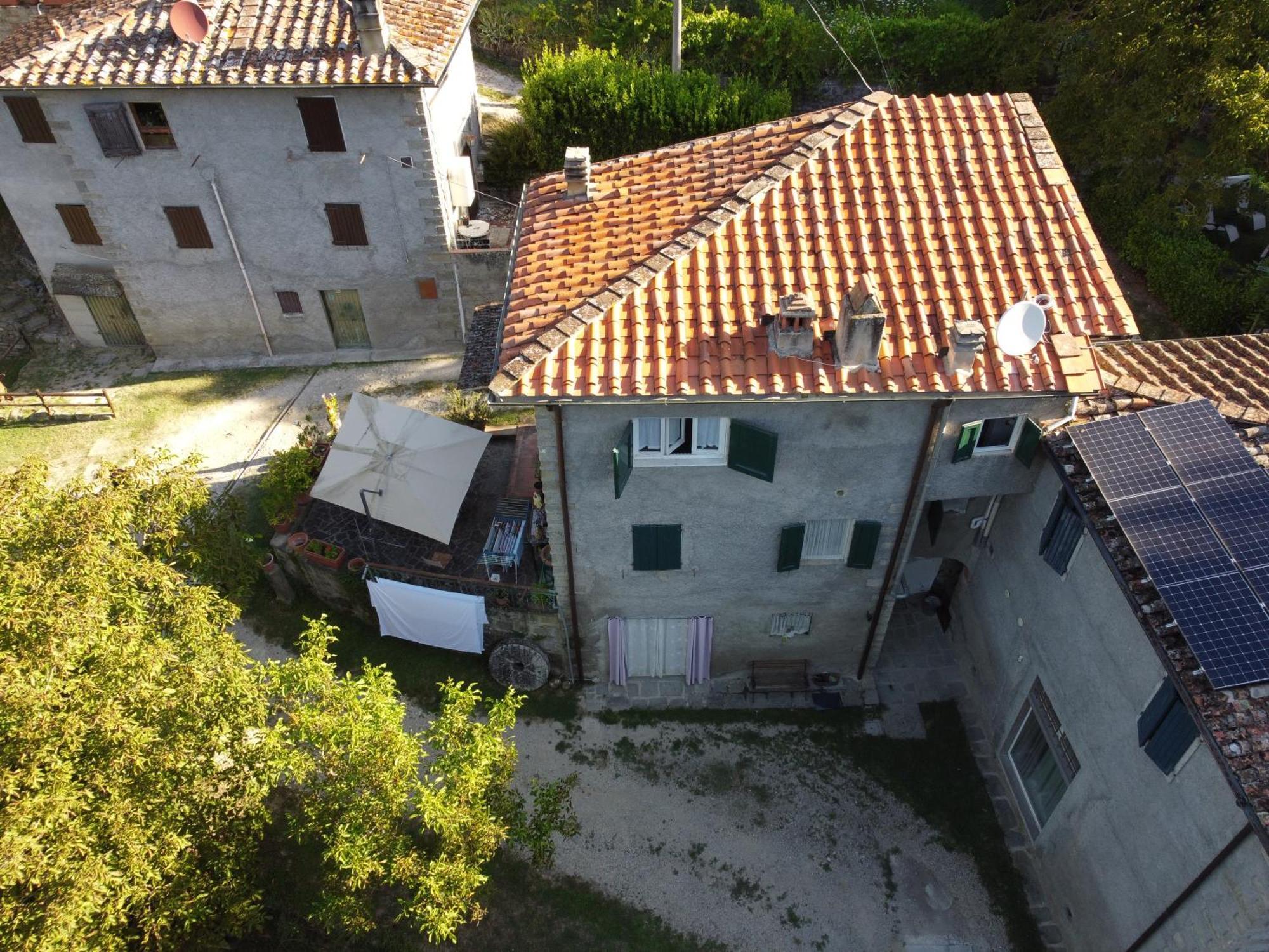 Вилла La Casa Del Nonno - Tiny House Реджелло Экстерьер фото